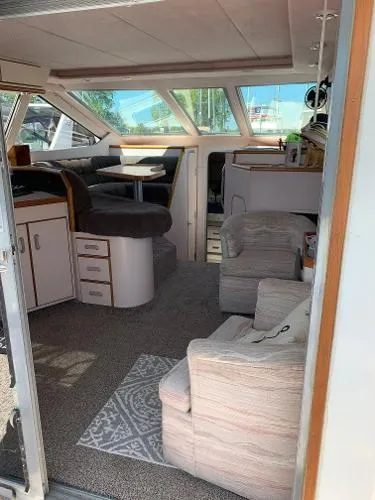Slide: The Image of Sea Ray 345 Sedan Bridge 1989 - 6