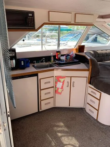 Slide: The Image of Sea Ray 345 Sedan Bridge 1989 - 7