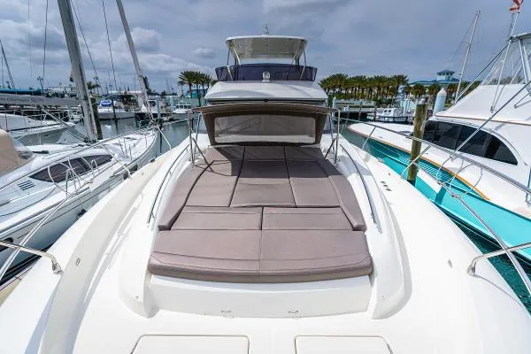 Slide: The Image of Prestige 560 2018 - 8