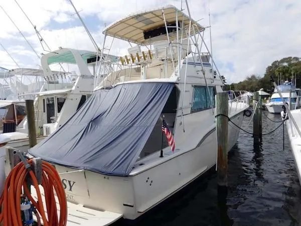 Slide: The Image of Hatteras 43 Convertible 1981 - 1