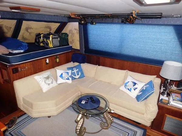 Slide: The Image of Hatteras 43 Convertible 1981 - 9