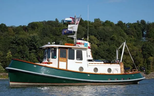 Slide: The Image of Benford Tug 1984 - 0