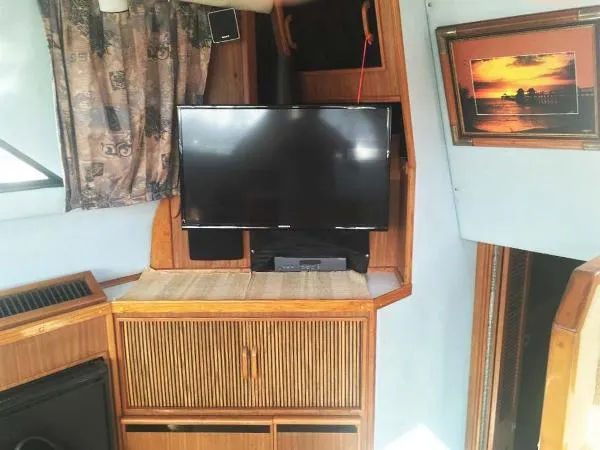 Slide: The Image of Sea Ray 415 Aft Cabin 1988 - 2