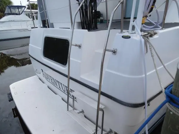 Slide: The Image of Bayliner 3587 Motoryacht 1997 - 4