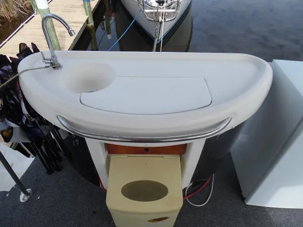 Slide: The Image of Bayliner 3587 Motoryacht 1997 - 8
