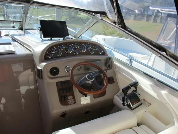 Slide: The Image of Sea Ray 290 Sundancer 2000 - 7