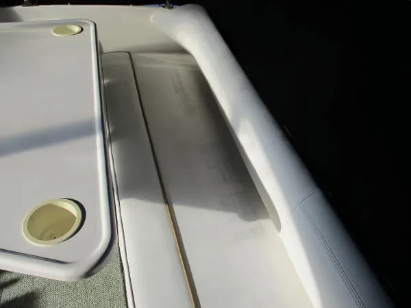 Slide: The Image of Sea Ray 290 Sundancer 2000 - 9