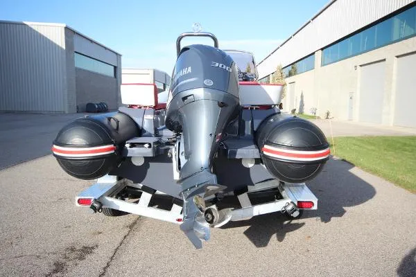 Slide: The Image of Zodiac N-ZO 680 RS NEO DEMO 300hp In Stock 2020 - 3