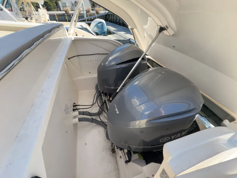 Slide: The Image of Yamaha engines in 2015 Pursuit SC 365i Sport Coupe. - 40