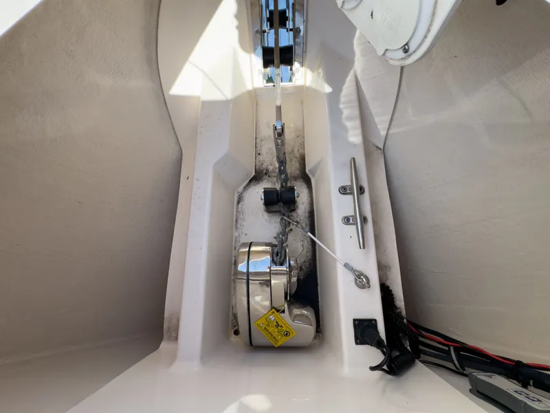 Slide: The Image of Pursuit SC 365i Sport Coupe 2015 - 53