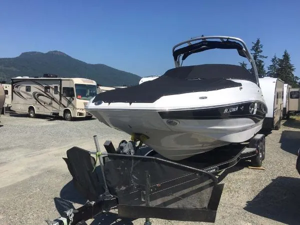 Slide: The Image of Crownline Boats E4 2012 - 1