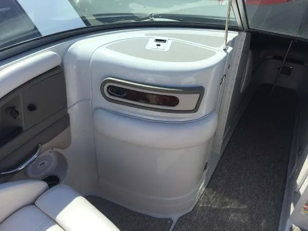 Slide: The Image of Crownline Boats E4 2012 - 8