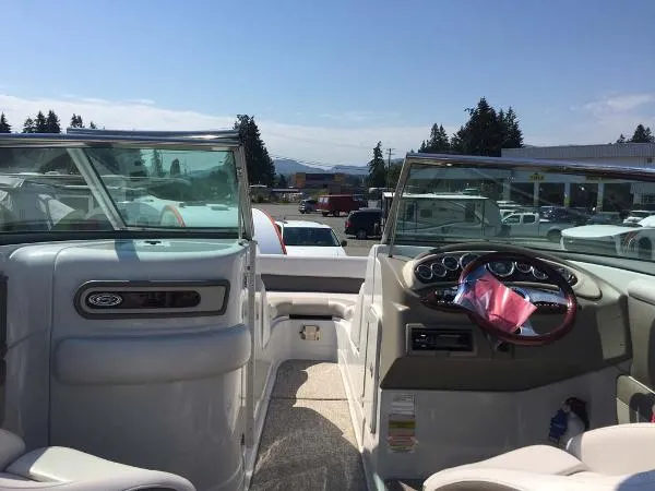 Slide: The Image of Crownline Boats E4 2012 - 9