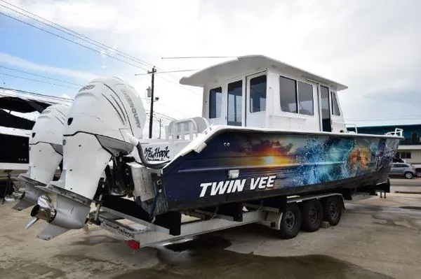 Slide: The Image of Twin Vee 36 Pilothouse 2011 - 3