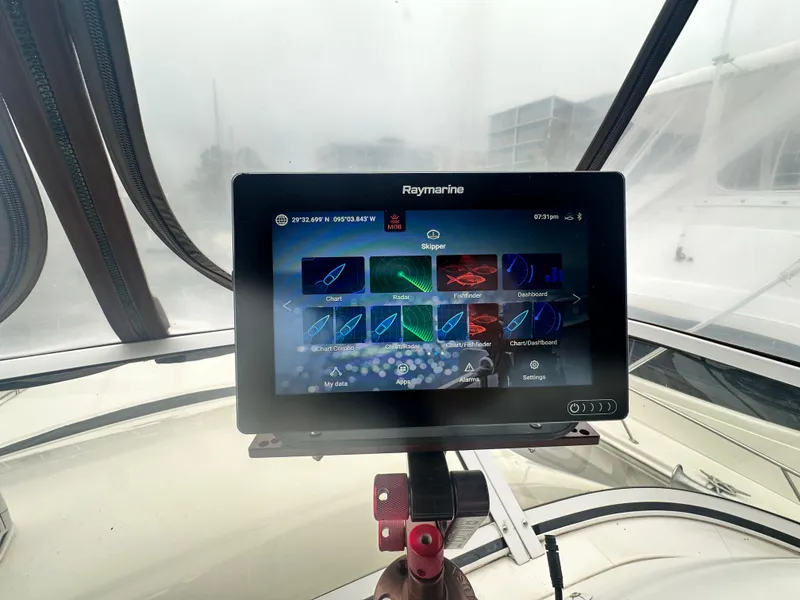 Slide: The Image of Raymarine navigation display on 1997 Sea Ray 400 Sedan Bridge yacht. - 18