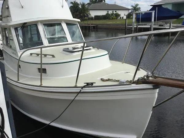 Slide: The Image of Cape Dory Trawler 1988 - 4
