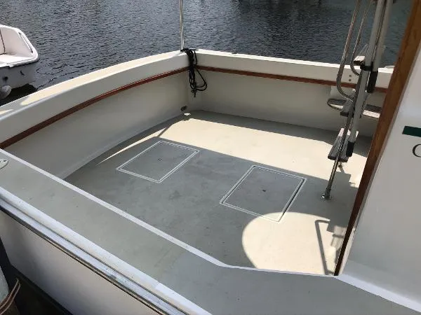 Slide: The Image of Cape Dory Trawler 1988 - 8