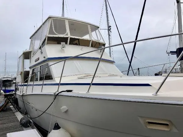 Slide: The Image of Viking 44 Motor Yacht 1984 - 3