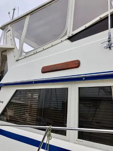 Slide: The Image of Viking 44 Motor Yacht 1984 - 4