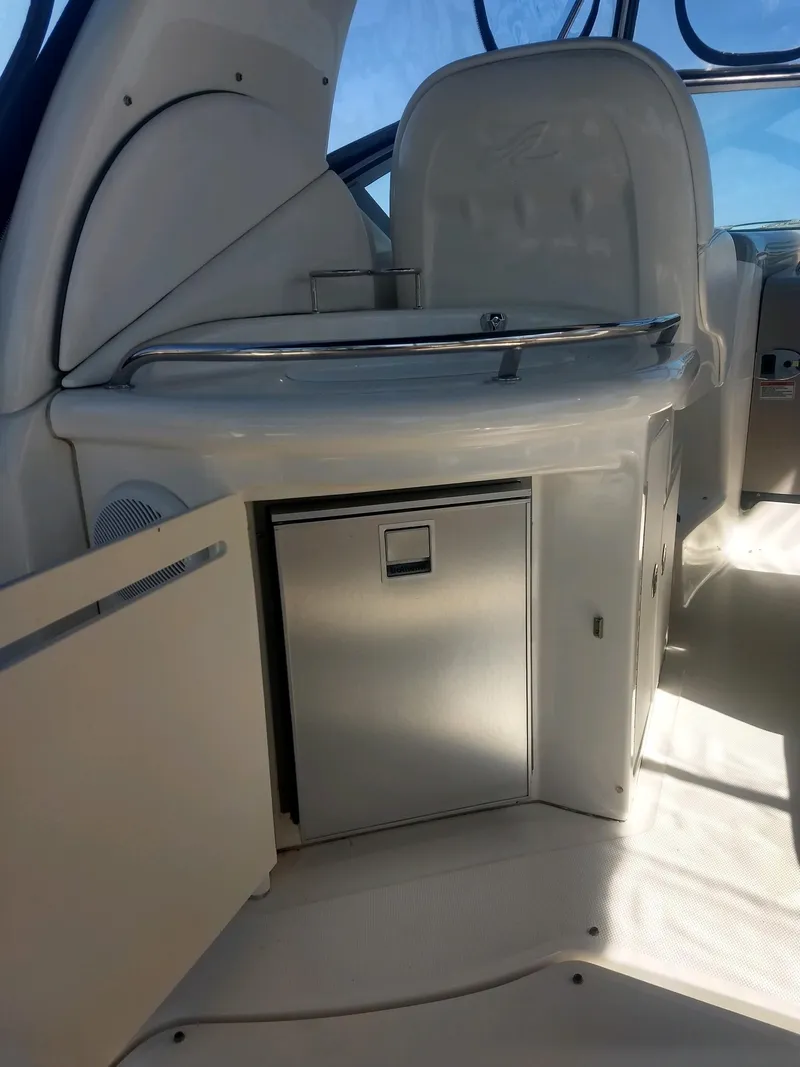 Slide: The Image of Sea Ray 340 Sundancer 2007 - 10