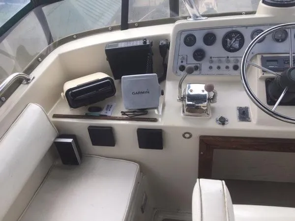 Slide: The Image of Mainship 40 Double Cabin Motor Yacht 1984 - 7