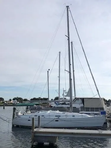 Slide: The Image of Beneteau Oceanis 381 2000 - 1