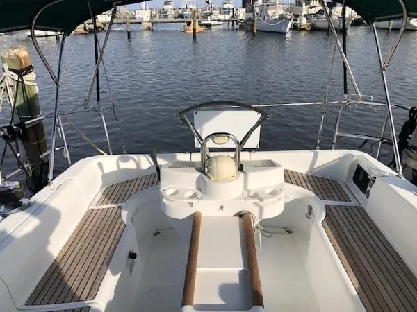Slide: The Image of Beneteau Oceanis 381 2000 - 8