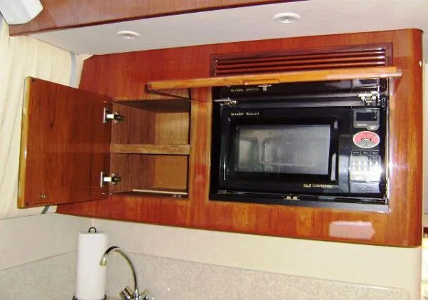 Slide: The Image of Egg Harbor 43 Sport Yacht 2005 - 7