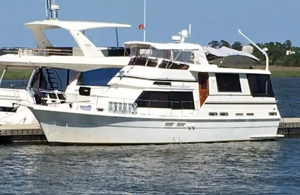Slide: The Image of Gulfstar Motor Yacht 1987 - 0