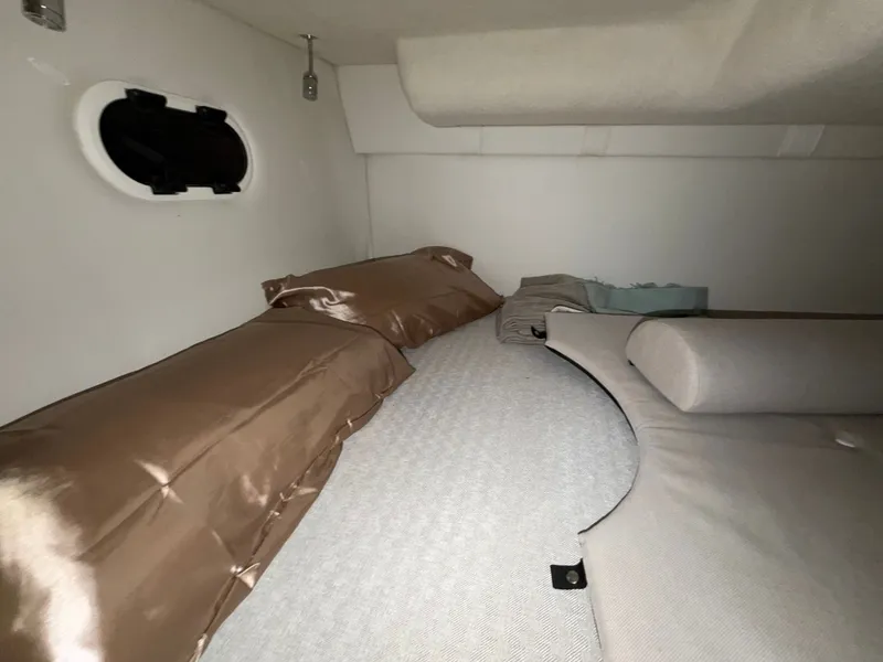 Slide: The Image of Regal 26 Express 2023 - 19