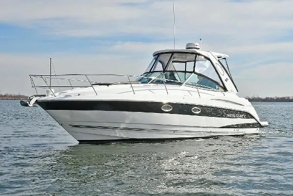 Slide: The Image of Monterey 335 Sport Yacht 2018 - 1