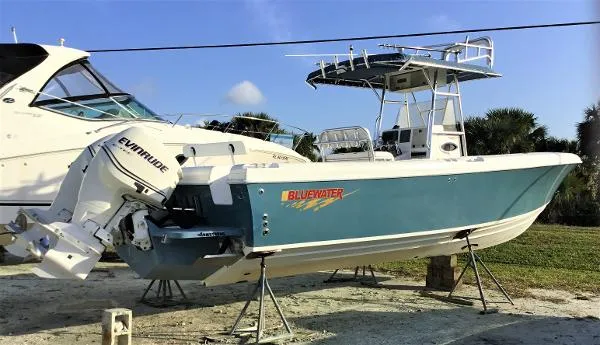 Slide: The Image of Bluewater 28 Sportfish 2005 - 2