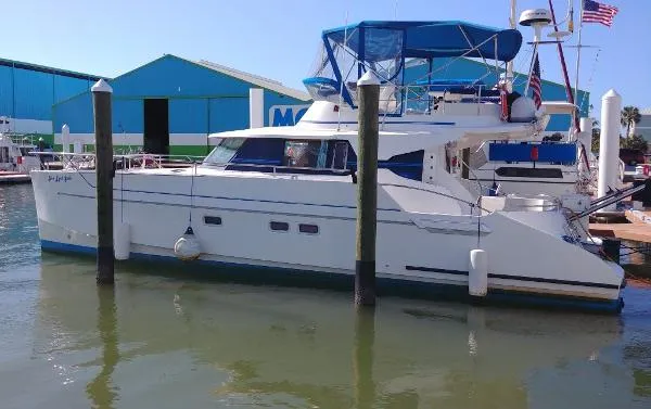Slide: The Image of Fountaine Pajot Maryland 37 2002 - 1