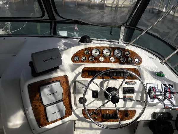 Slide: The Image of Bayliner 3788 Command Bridge Motoryacht 2002 - 2