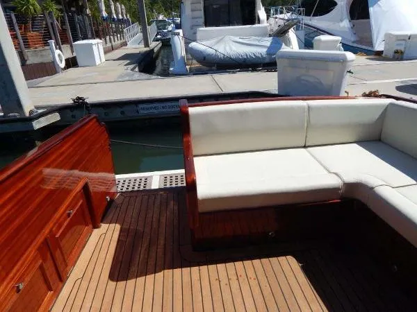 Slide: The Image of Windsor Craft by Vicem Yacht 40' Hardtop 2009 - 10