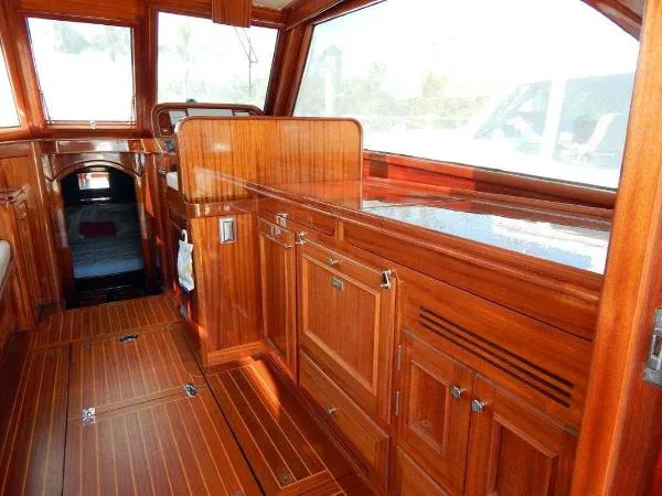Slide: The Image of Windsor Craft by Vicem Yacht 40' Hardtop 2009 - 2