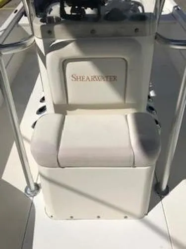 Slide: The Image of Shearwater 2200 2006 - 9