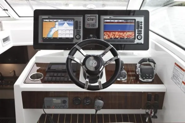 Slide: The Image of Cruisers 48 Cantius 2013 - 4