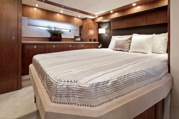 Slide: The Image of Cruisers 48 Cantius 2013 - 8