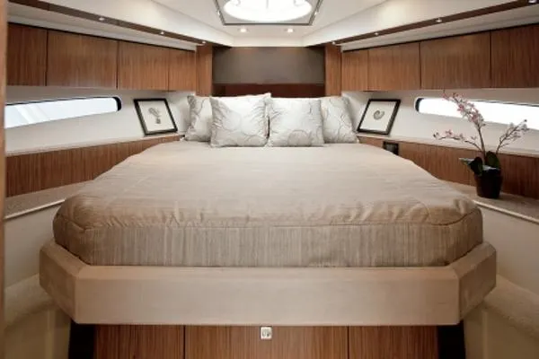 Slide: The Image of Cruisers 48 Cantius 2013 - 9