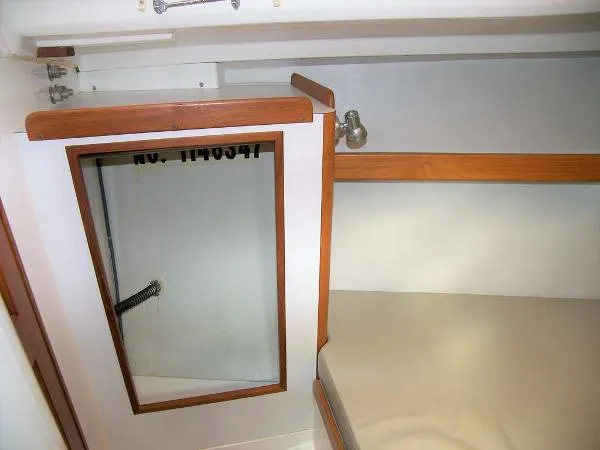Slide: The Image of J Boats J 32 2003 - 8