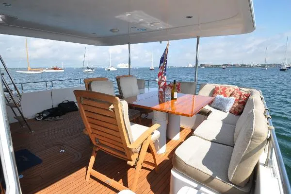 Slide: The Image of Queenship Admiralty Pilothouse 2000 - 3