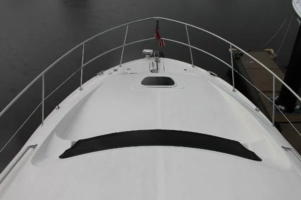 Slide: The Image of Sea Ray 390 Motor Yacht 2003 - 4