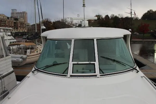 Slide: The Image of Sea Ray 390 Motor Yacht 2003 - 8