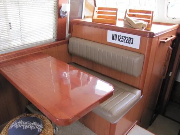 Slide: The Image of Mainship 400 Trawler 2008 - 2
