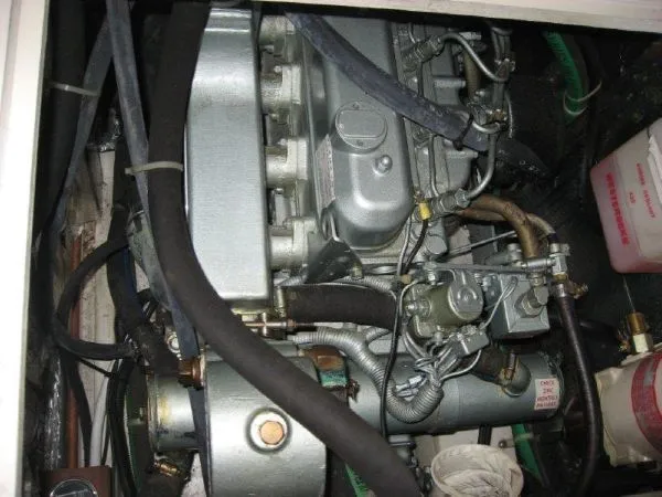 Slide: The Image of Catalina 350 MkII 2005 - 8