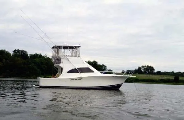 Slide: The Image of Luhrs 36 Convertible 2000 - 0