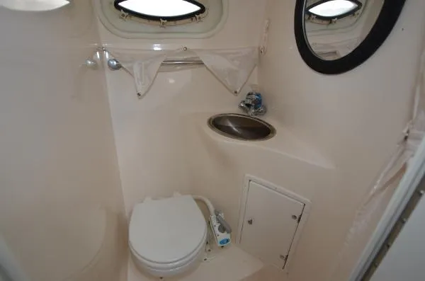 Slide: The Image of Rinker Fiesta Vee 250 2003 - 7
