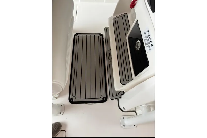 Slide: The Image of Interior view of 2022 Sea Fox 268 Commander boat with non-slip flooring. - 18