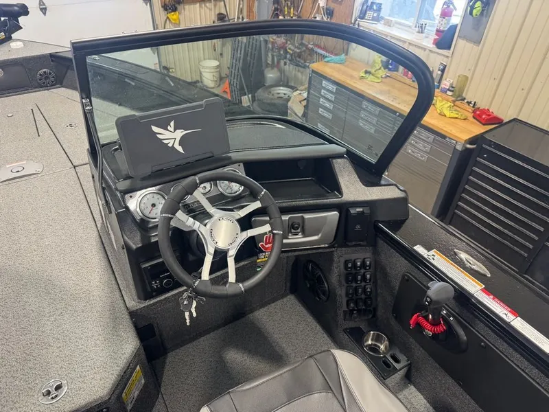 Slide: The Image of Interior view of Lund Pro-V 2075 Sport 2026 boat. - 6